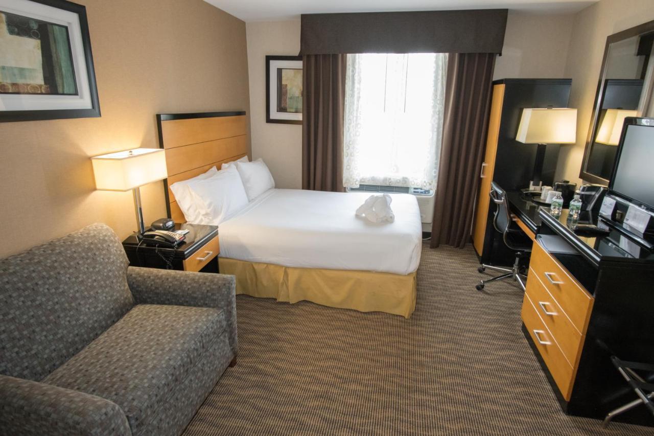 Holiday Inn Express Kennedy Airport, An Ihg Hotel Nova Iorque Exterior foto