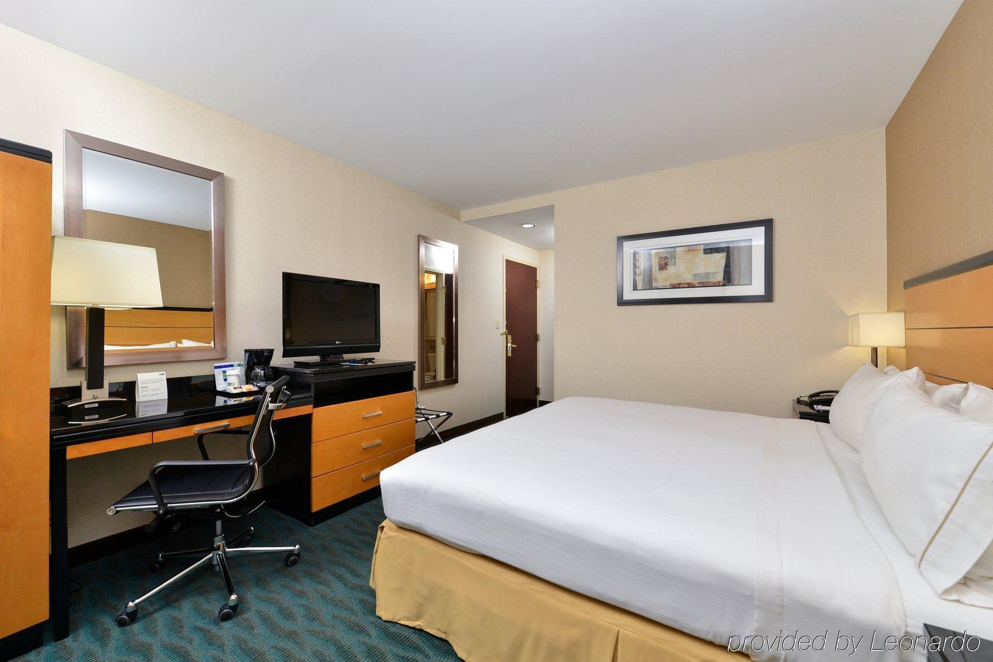 Holiday Inn Express Kennedy Airport, An Ihg Hotel Nova Iorque Exterior foto