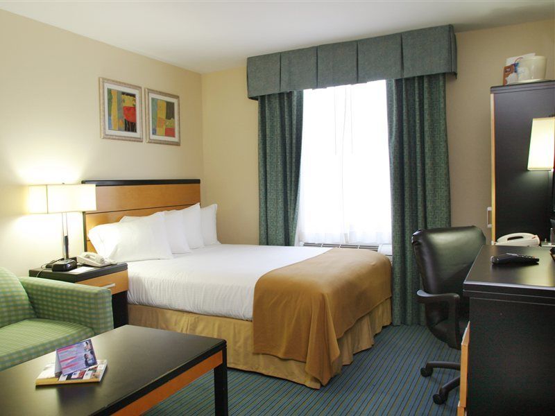 Holiday Inn Express Kennedy Airport, An Ihg Hotel Nova Iorque Exterior foto
